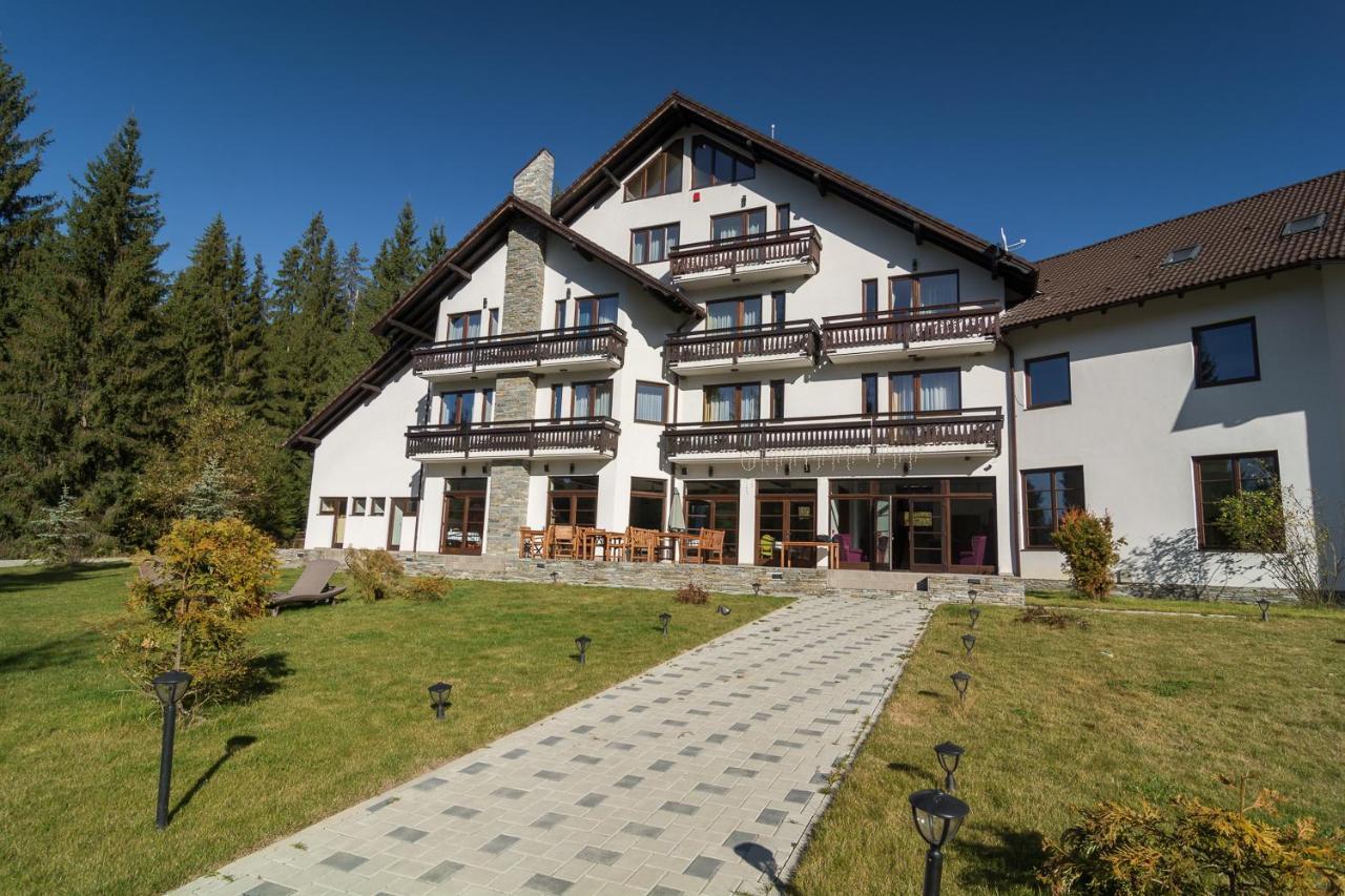 Pensiunea Izvorul Zanelor Colibita Exterior photo